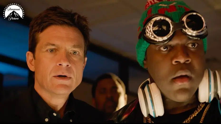 Відео до фільму Новорічний корпоратив | Jason Bateman & Sam Richardson Get an All Star Surprise