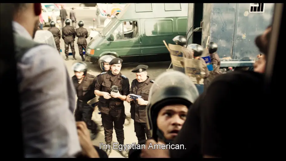 Відео до фільму إشتباك — The first five minutes