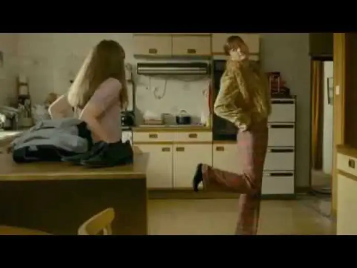 Відео до фільму Пастка для нареченої — Decoy Bride trailer (David Tennant)