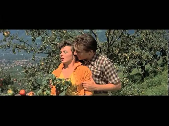 Відео до фільму Three Coins in the Fountain — Tre soldi nella fontana (trailer ita)