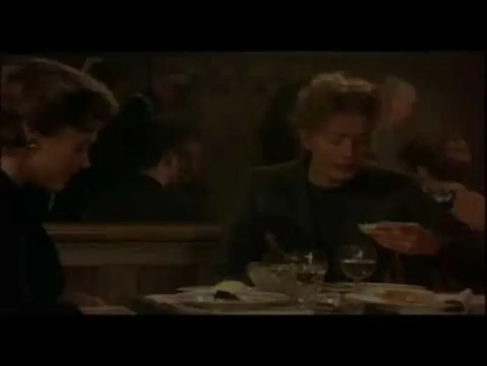 Відео до фільму Julia — Julia, 1977 - Trailer