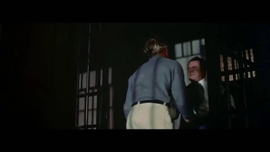 Відео до фільму Gunman's Walk — Gunman's Walk by Phil Karlson: jail gunfight