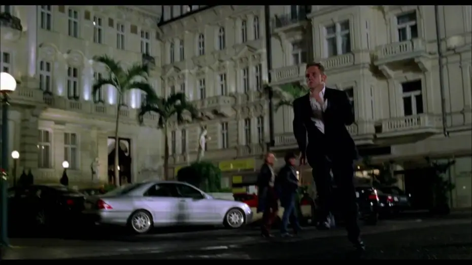 Відео до фільму 007: Казино Рояль | Casino Royale Trailer Espa&ntilde;ol HD