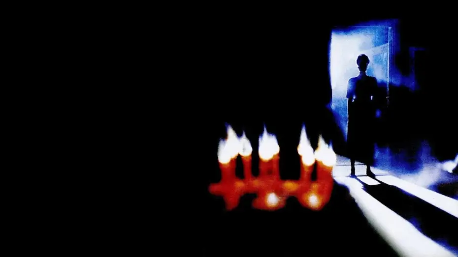 Відео до фільму Демони 2 — Demons 2 Trailer español