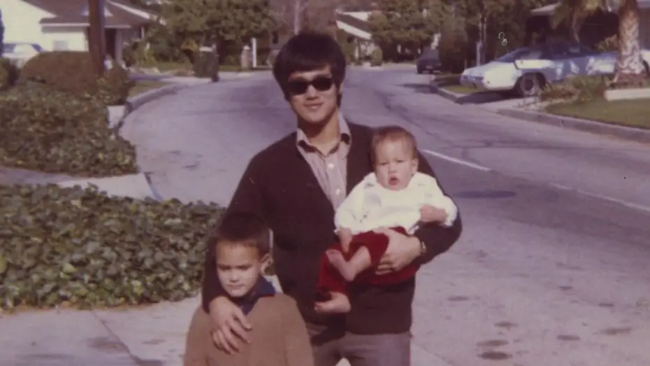 Відео до фільму Bruce Lee, the Legend — bruce lee story HD 1080P (version rene chateau)