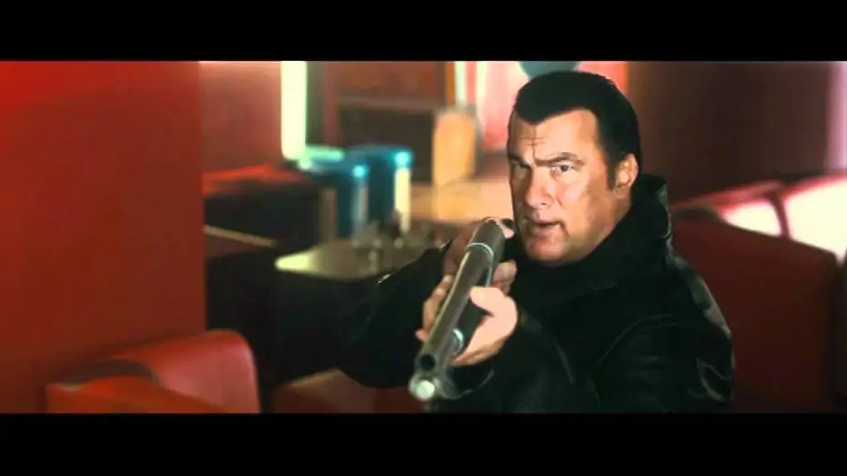 Відео до фільму Відчайдушний месник — Born to Raise Hell - Official HD Trailer - 2011