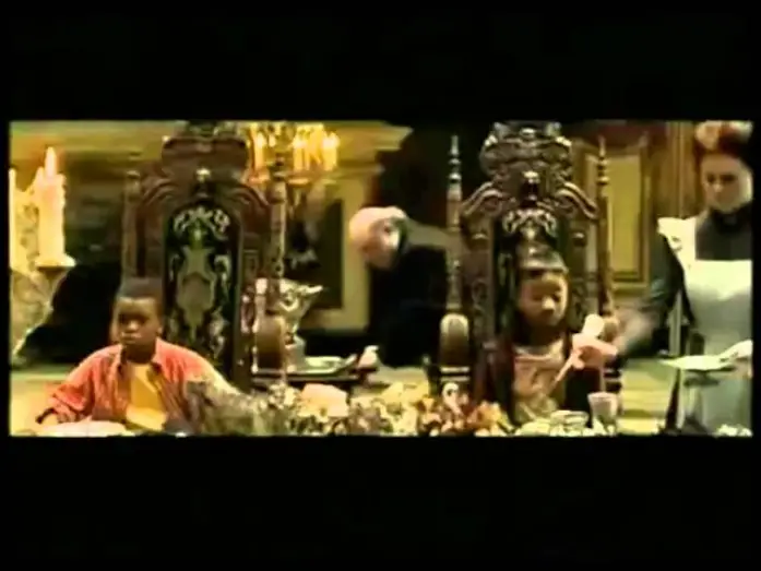 Відео до фільму Будинок із приколами — Le manoir hanté et les 999 fantômes (2003) bande annonce
