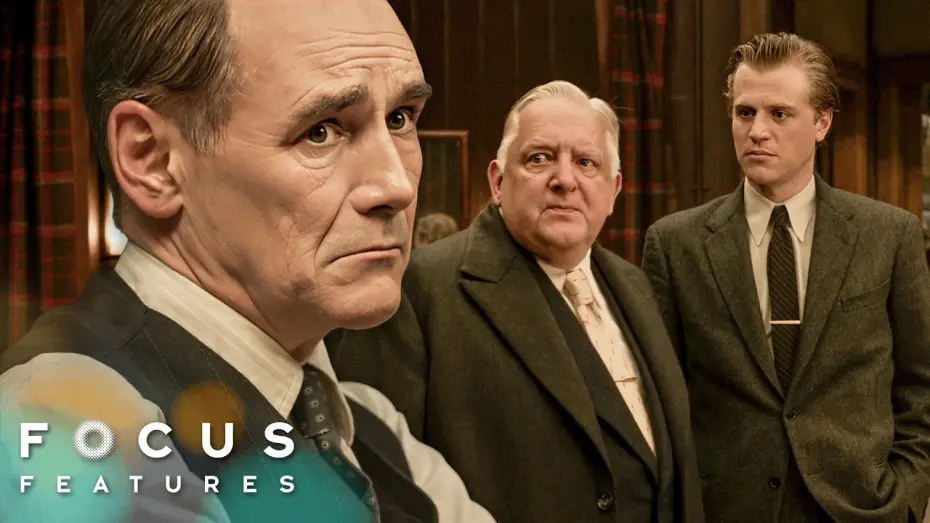 Відео до фільму Костюм | A Mob Boss Comes to Inquire About his Son