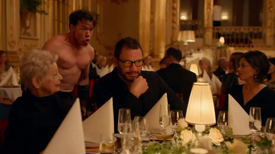 Відео до фільму Квадрат — THE SQUARE - Trailer Italiano Ufficiale HD