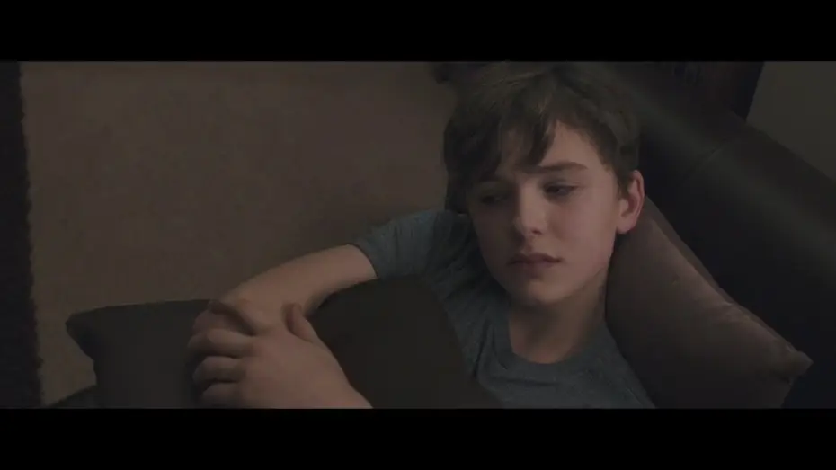Відео до фільму Just Charlie — Just Charlie - Extrait "Qu'est-ce qui se passe ?" VOST