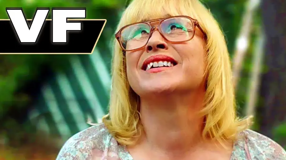 Відео до фільму Permanent — BIGOUDIS ET PERMANANTE Bande Annonce VF (2018) Patricia Arquette, Comédie