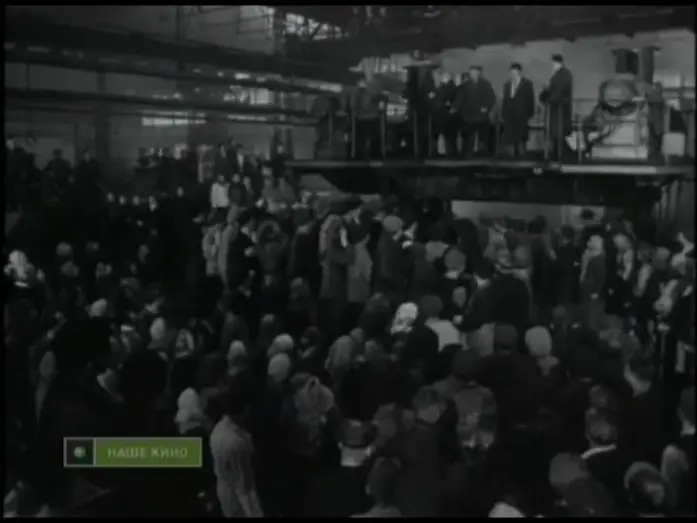 Відео до фільму В дни Октября — В дни октября (1958). Отрывок.