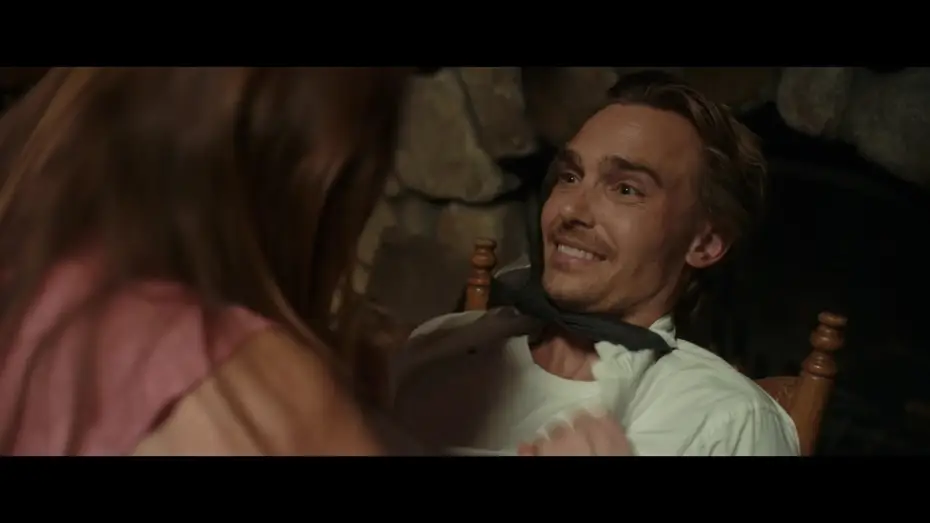 Відео до фільму Big Bear — Very Bad Bachelor Party (VF) - Trailer