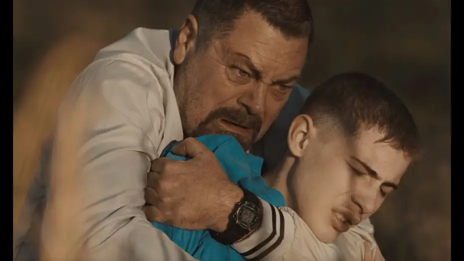 Відео до фільму Суверен | 'Listen To Your Dad...'