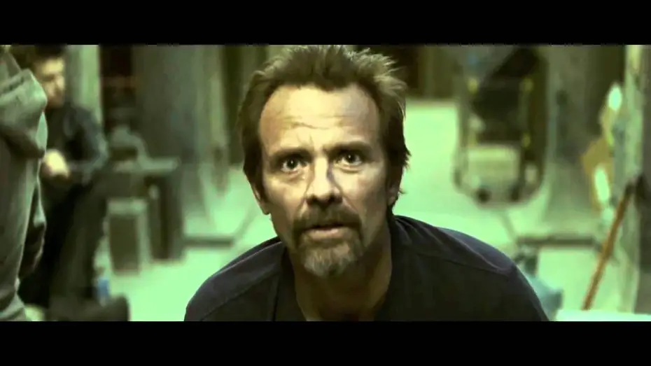 Відео до фільму Розділювач — 'The Divide' Trailer