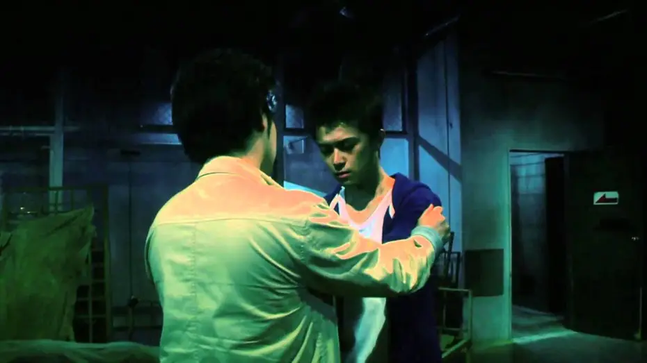 Відео до фільму 戦慄迷宮3D — THE SHOCK LABYRINTH: EXTREME 3D - official trailer ITA | dal 18 Febbraio 2011 nei cinema