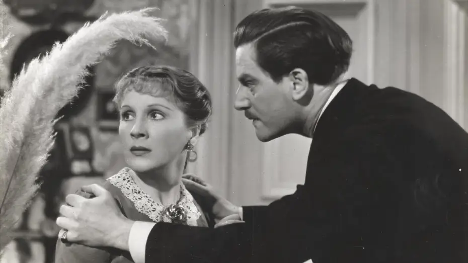 Відео до фільму Газове світло — Gaslight (1940) - extract | BFI