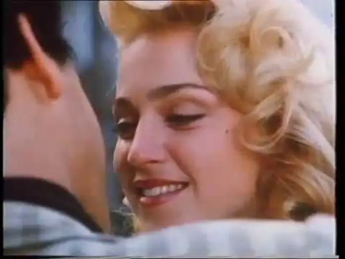 Відео до фільму Шанхайський сюрприз — Shanghai Surprise (1986) - Original Trailer