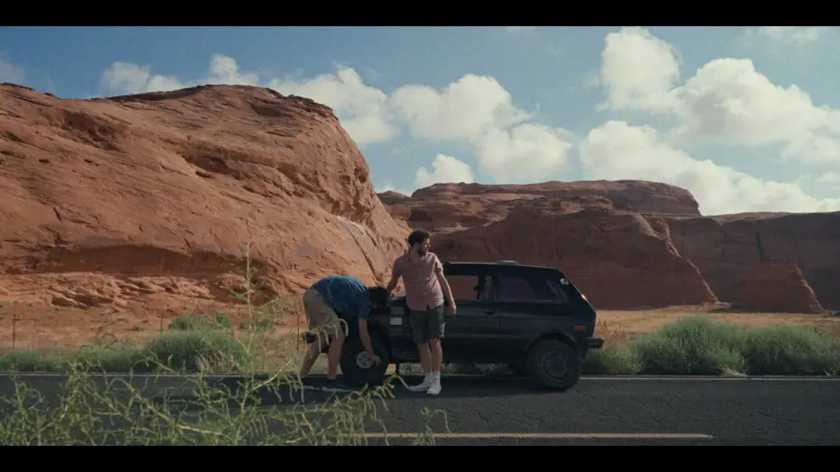 Відео до фільму Yugo ide u Ameriku | Yugo Goes to America (Trailer)