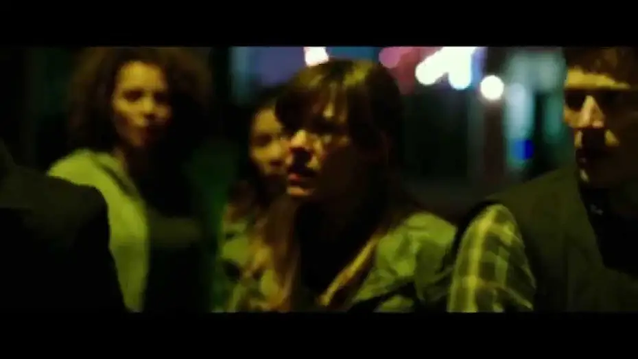 Відео до фільму Судна ніч 2: Анархія — American Nightmare 2: Anarchy / Extrait 1 VF « Eva rallie Léo au groupe »  [Au cinéma le 23 juillet]