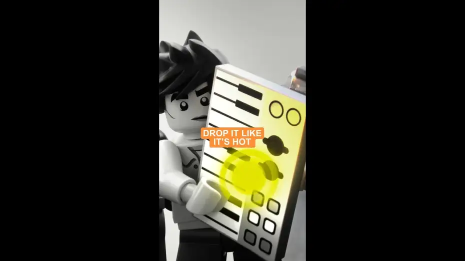 Відео до фільму Шматочок за шматком — Watch at Home Now