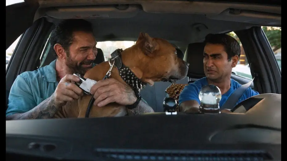 Відео до фільму Водій для копа — Stuber express - Trailer español (HD)
