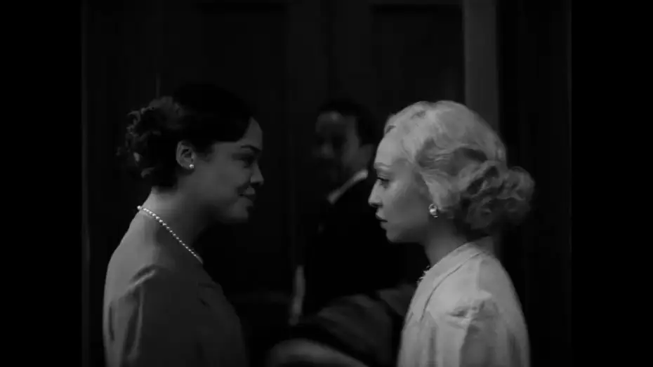 Відео до фільму Поміжжя — Claroscuro   2021   Tráiler Español