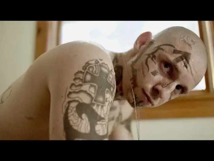 Відео до фільму Скін — Skin - Trailer español (HD)