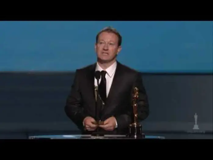 Відео до фільму Мільйонер із нетрів | Simon Beaufoy Wins Adapted Screenplay: 2009 Oscars