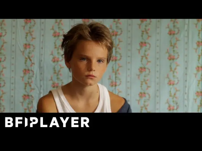 Відео до фільму Дівчисько — Mark Kermode Reviews Tomboy (2011)