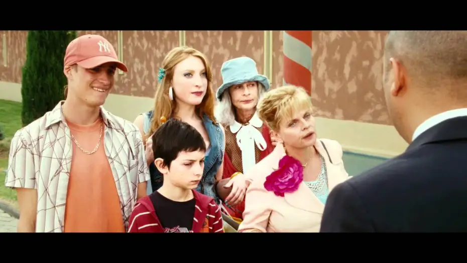 Відео до фільму 100 мільйонів євро — Les Tuche - Bande annonce