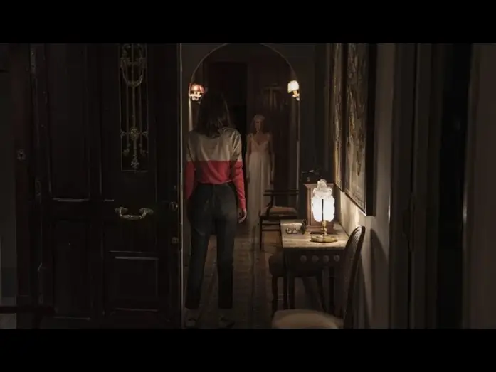 Відео до фільму La abuela | Tr&aacute;iler final