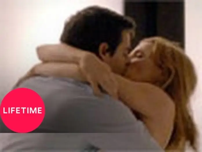 Відео до фільму Брехати, щоб бути ідеальною — Lying to Be Perfect: Preview | Lifetime