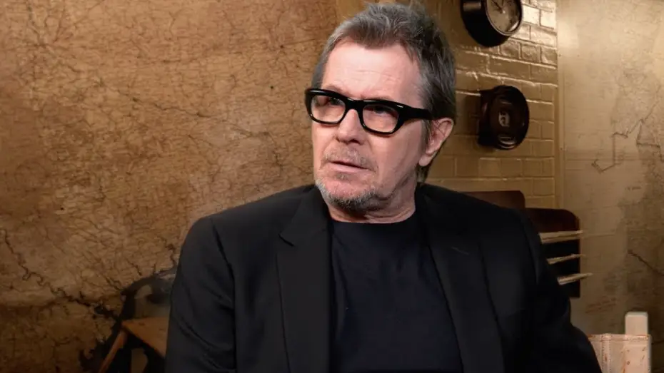 Відео до фільму Темні часи | L'ORA PI&Ugrave; BUIA - Intervista a Gary Oldman - Parte 1