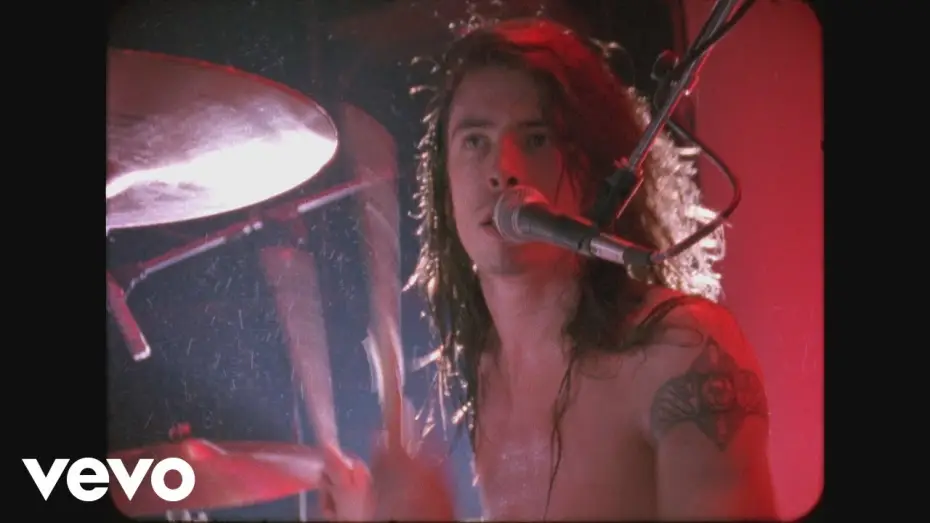 Відео до фільму Nirvana: Live at the Paramount — Nirvana - Been A Son (Live At The Paramount, Seattle / 1991)