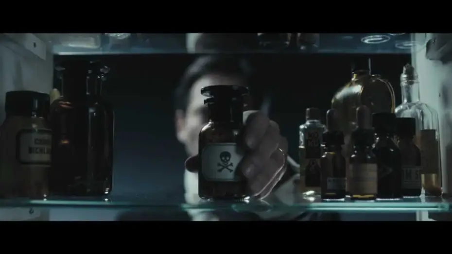 Відео до фільму Курча з чорносливом — HUHN MIT PFLAUMEN - Trailer (Full-HD) - Deutsch / German
