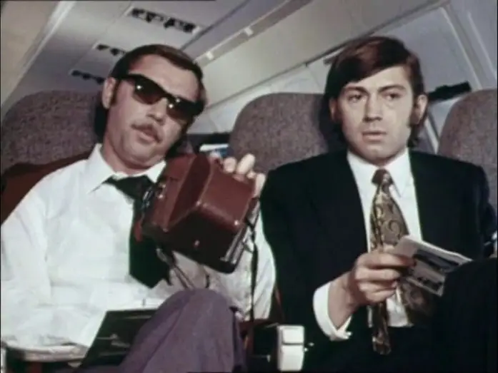 Відео до фільму Алло, Варшава! — Отрывок из фильма «Алло, Варшава!», 1971 год.