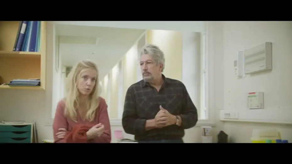 Відео до фільму Incroyable mais vrai — INCROYABLE MAIS VRAI - Teaser 1