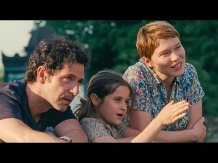 Відео до фільму Одного чудового ранку — Una bonita mañana - Trailer subtitulado en español
