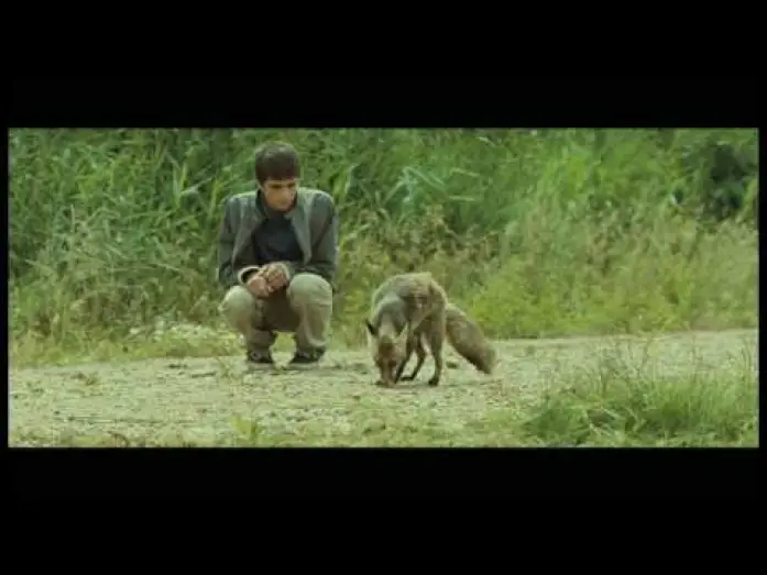 Відео до фільму Petit Indi — C'EST ICI QUE JE VIS Un film de Marc Recha Film annonce