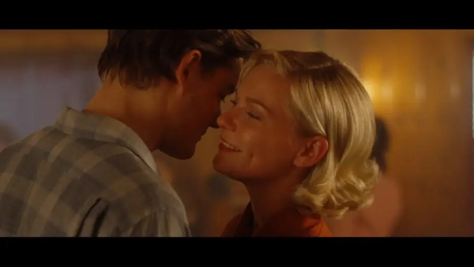 Відео до фільму В дорозі — ON THE ROAD: Official Clip - "The World on a String" (Sam Riley & Kirsten Dunst Dance)