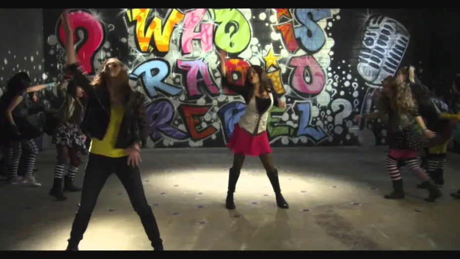 Відео до фільму Радіо бунтарка — Radio Rebel: "We Got The Beat" OFFICIAL MUSIC VIDEO