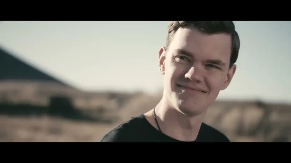 Відео до фільму Paper Airplanes — Paper Airplanes Trailer