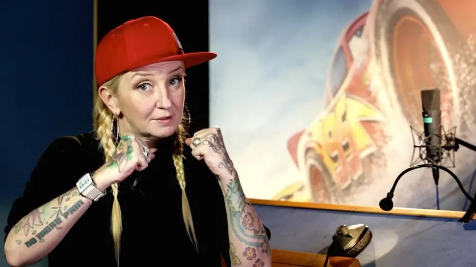 Відео до фільму Тачки 3 | Disney&bull;Pixar: Cars 3 - La Pina &egrave; la voce di Miss Fritter - Featurette