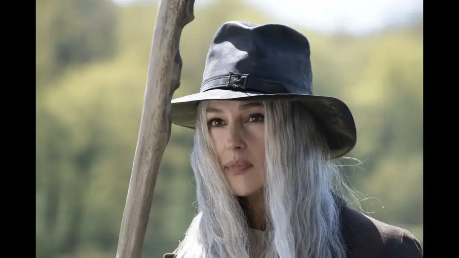 Відео до фільму Бефана приходить уночі 2: Походження — La Befana Vien di Notte 2 con Zoe Massenti, Monica Bellucci e Fabio De Luigi | Trailer Ufficiale HD