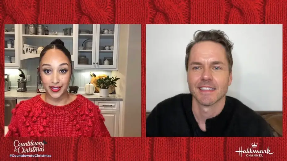 Відео до фільму The Santa Stakeout — The Santa Stakeout - Live - Hallmark Channel