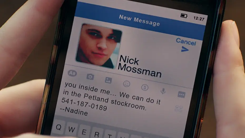 Відео до фільму Майже сімнадцять — SINNERS' Hailee Steinfeld Sends Risky Text in The Edge of Seventeen