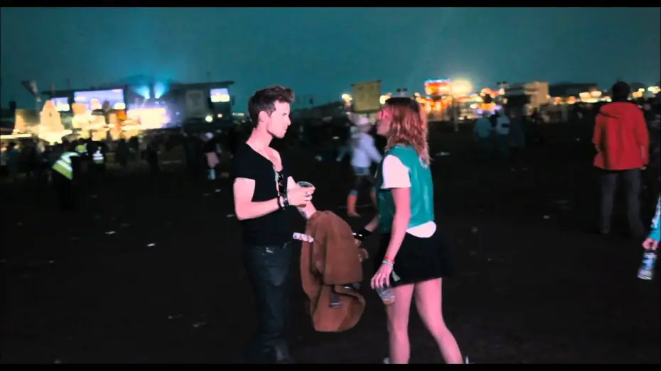 Відео до фільму Заручники РОКу — ROCK'N'LOVE - Extrait 2 "Ambiance Festival"