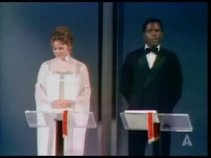 Відео до фільму Chitty Chitty Bang Bang — Ingrid Bergman, Sidney Poitier and the UCLA Marching Band: 1969 Oscars
