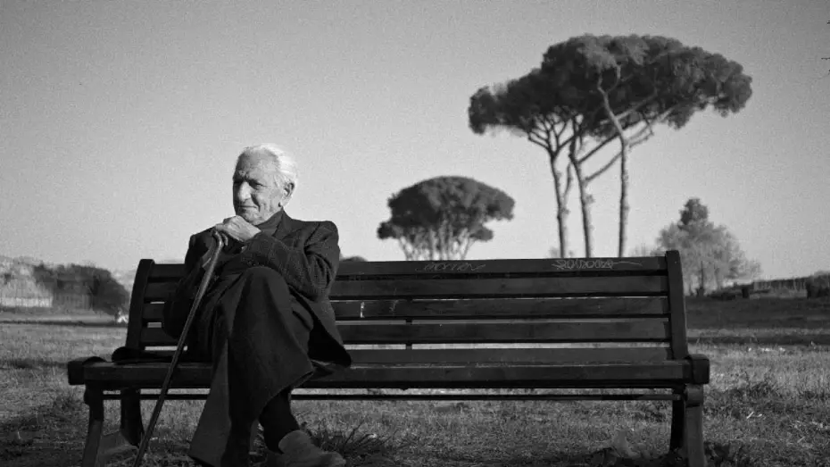 Відео до фільму The Treasure of His Youth: The Photographs of Paolo Di Paolo — Trailer